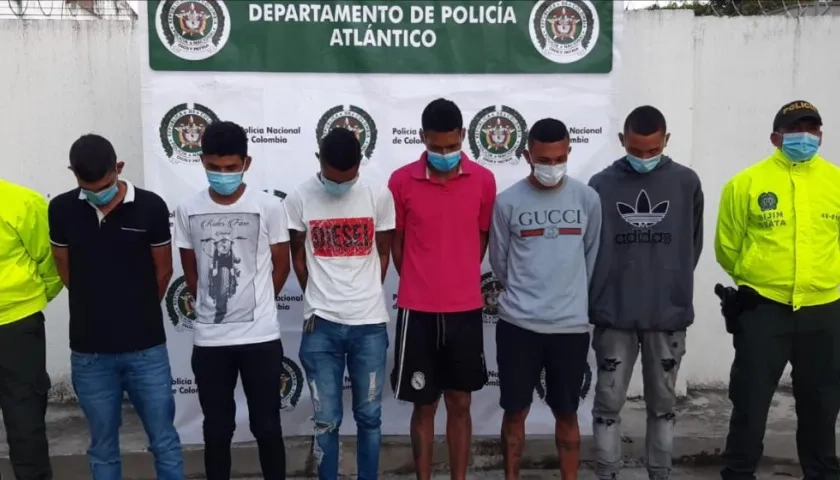 Los capturados quedaron a disposición de la Fiscalía. 