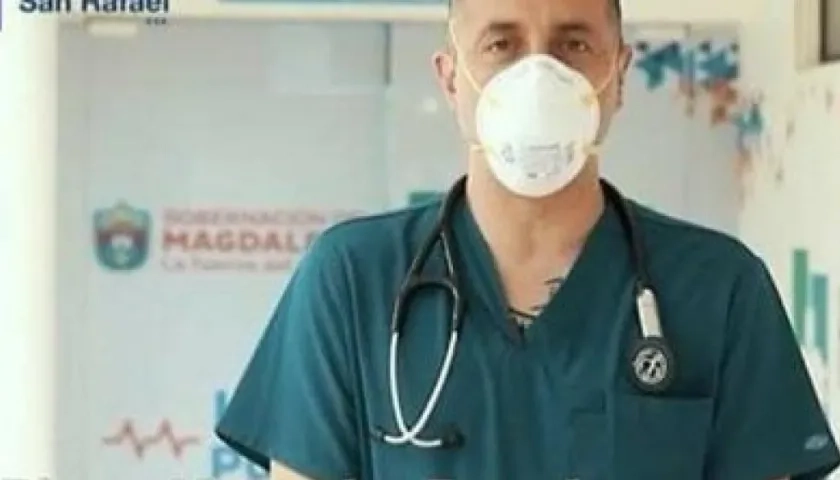 El presunto intensivista falso Diego Posada.