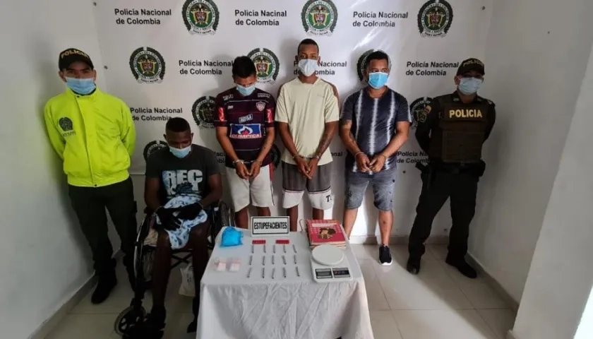 Los capturados quedaron a disposición de la Fiscalía. 