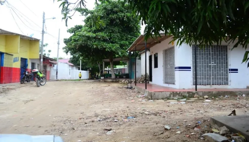 En esta calle, en el barrio Nuevo Milenio, se presentó el ataque sicarial en la noche del domingo