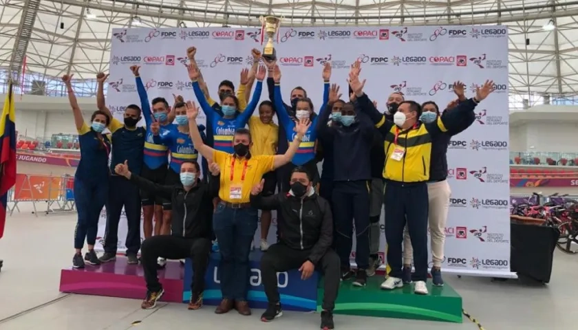 Delegación de Colombia en el Panamericano de ciclismo de pista. 
