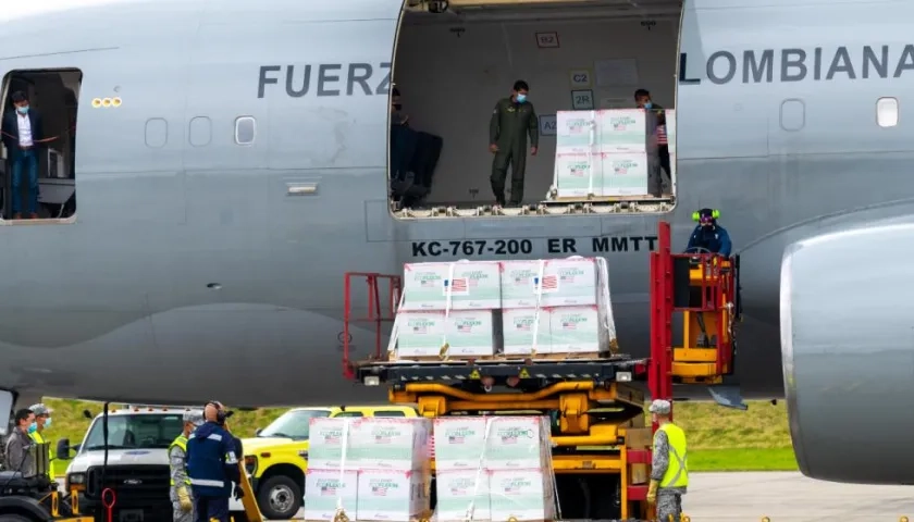 Llegada de vacunas de J&J..jp