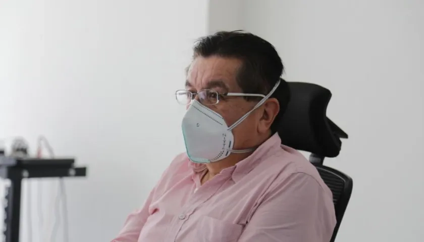 Fernando Ruiz, ministro de Salud.