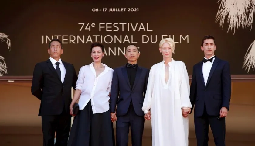 Actores de la película.