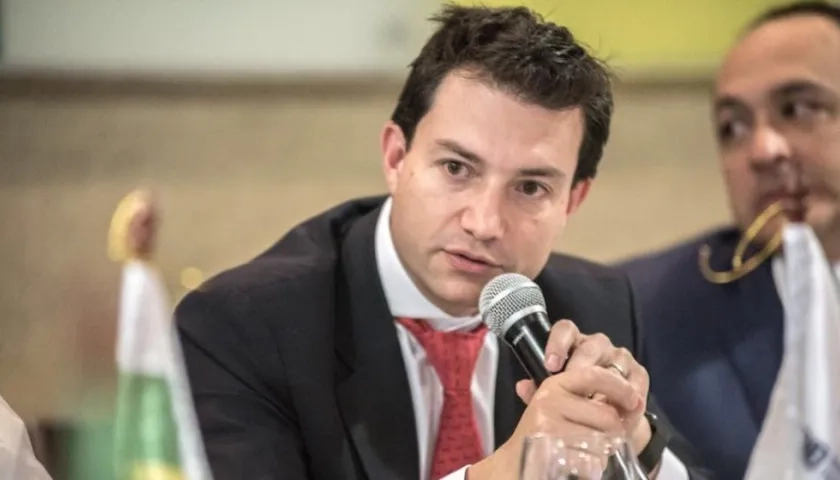 Carlos Felipe Córdoba Larrarte, Contralor General de la República.