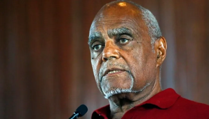 El líder estadounidense Bob Moses.