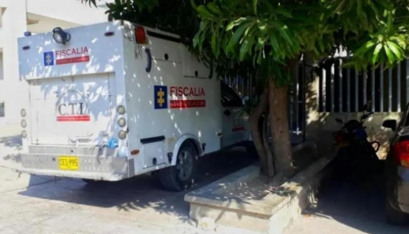 El CTI de la Fiscalía se encargó de la inspección del cadáver.