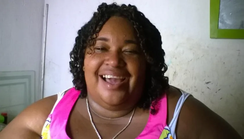  Estebana Bravo Ospino.