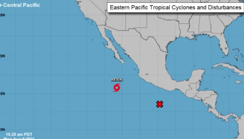 Así avanza por el Pacífico la tormenta Kevin.