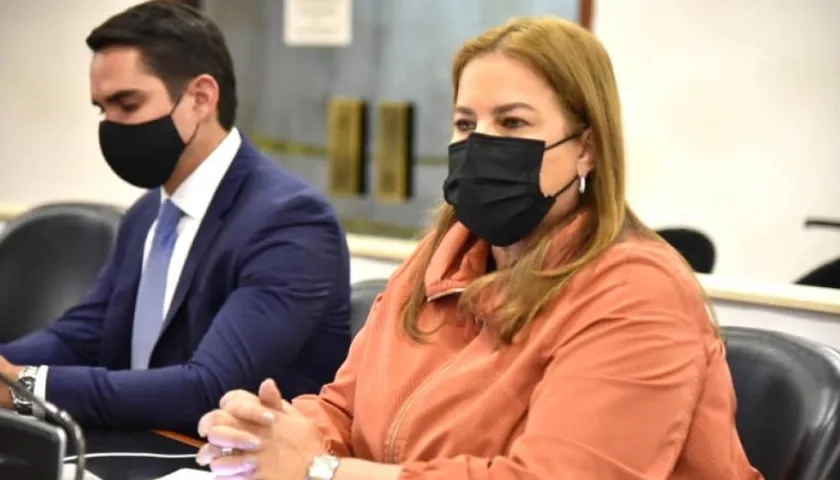 La Representante Martha Villalba, durante el fallido debate.