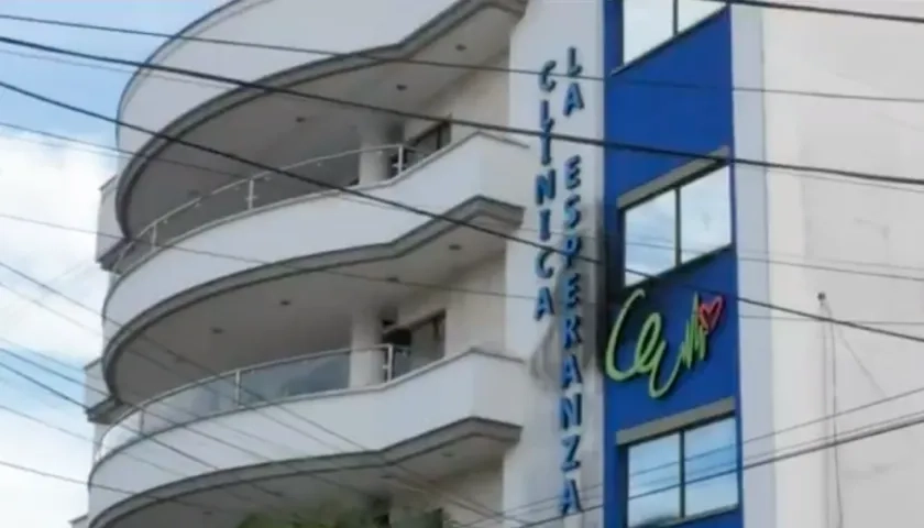 Fachada de la Clínica La Esperanza de Montería.