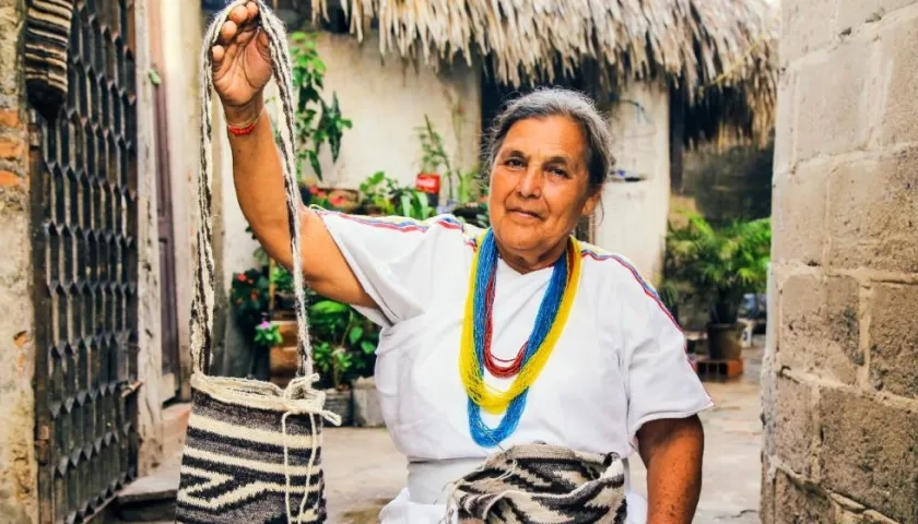 Mujer arwhaca en un asentamiento indígena en Soledad