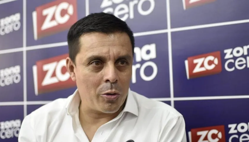 Víctor Hugo Peña, exciclista colombiano. 