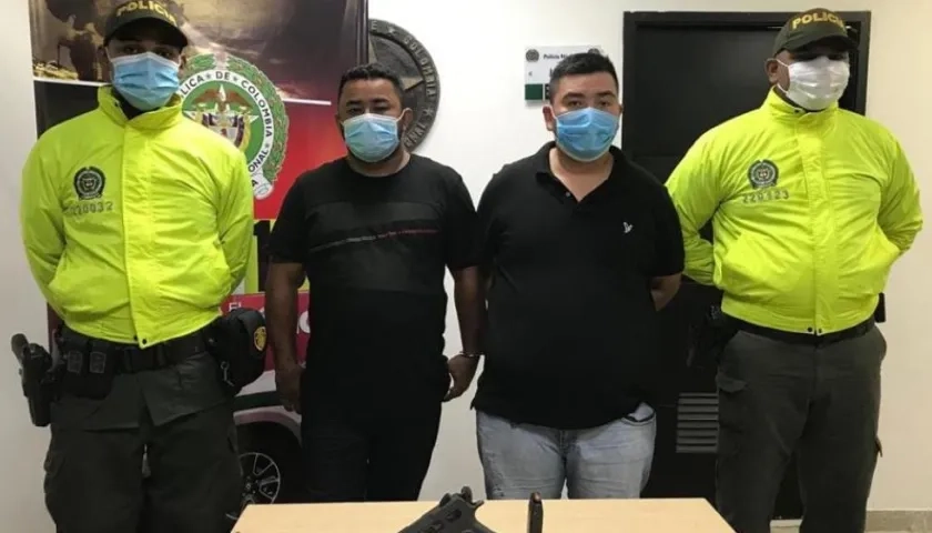 Los dos capturados fueron conducidos a la URI de la Fiscalía. 