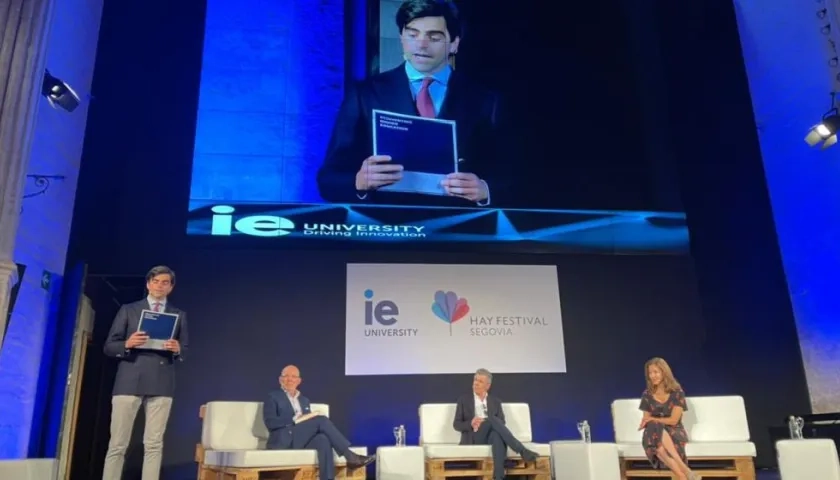 Juan Manuel Santos e Íngrid Betancourt, en una conversación pendiente, en el Hay Festival Segovia.