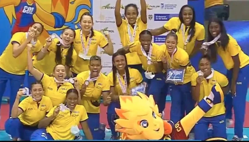 Jugadoras colombianas celebrando la clasificación.
