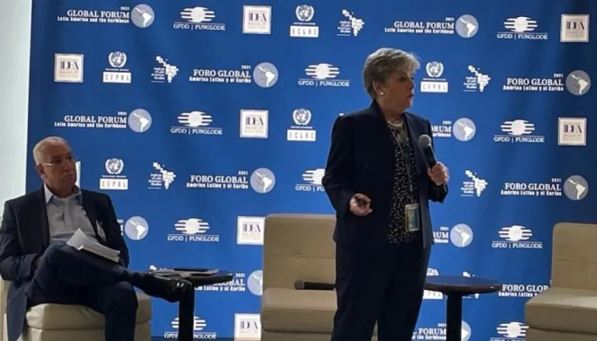 Secretaria ejecutiva de la Cepal, Alicia Bárcena.
