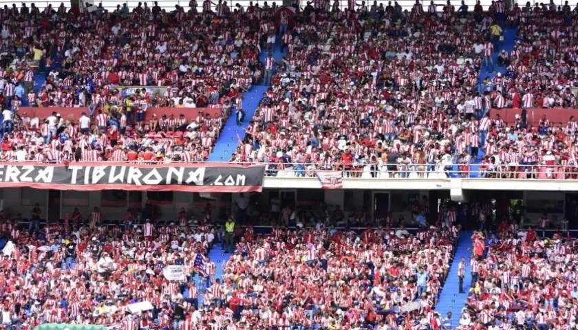 Los abonos solo incluyen los 10 partidos como local de la Liga.