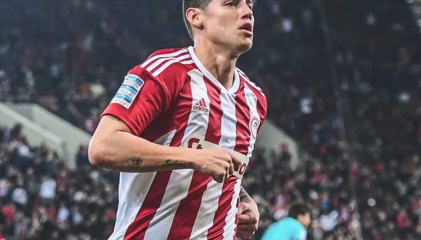 James Rodríguez completó tres goles con el Olympiacos.