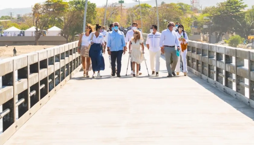 Presidente de la República, Iván Duque, durante recorrido en el muelle.