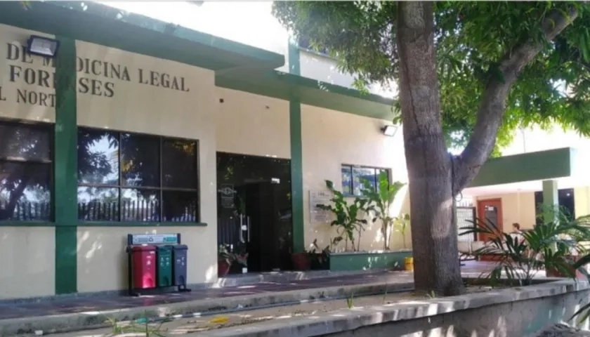 El cuerpo de la víctima fue trasladado a Medicina Legal. 