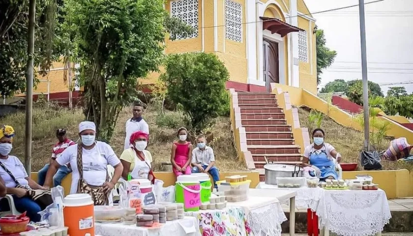Los productores de ñame en la muestra gastronómica en San Cayetano.