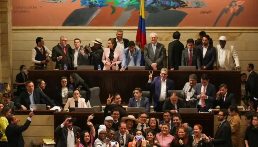 Debate en la Cámara sobre reforma tributaria.