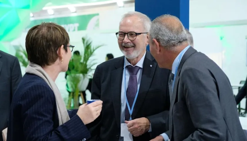 El presidente del BEI, Werner Hoyer en el COP27.