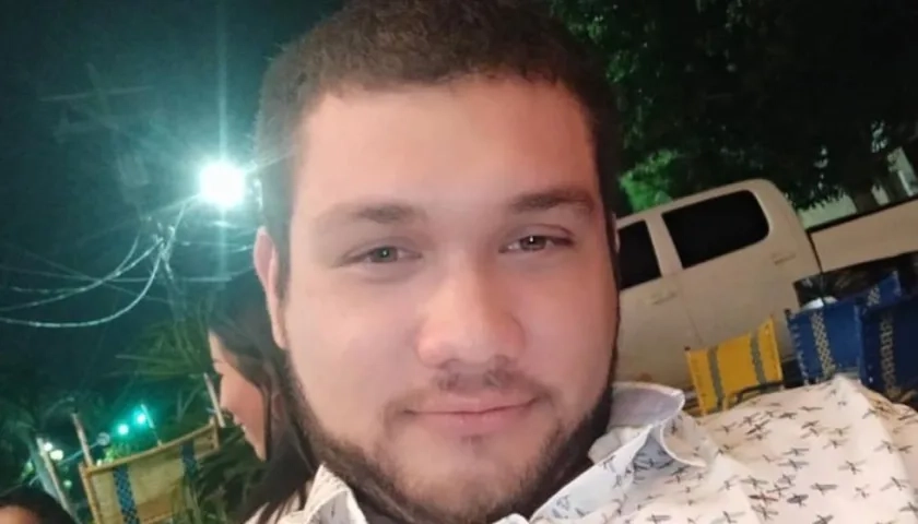 Yasser Yuseef Gloria Bernal.