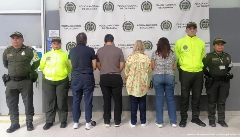 Capturados por ingresar teléfonos al país