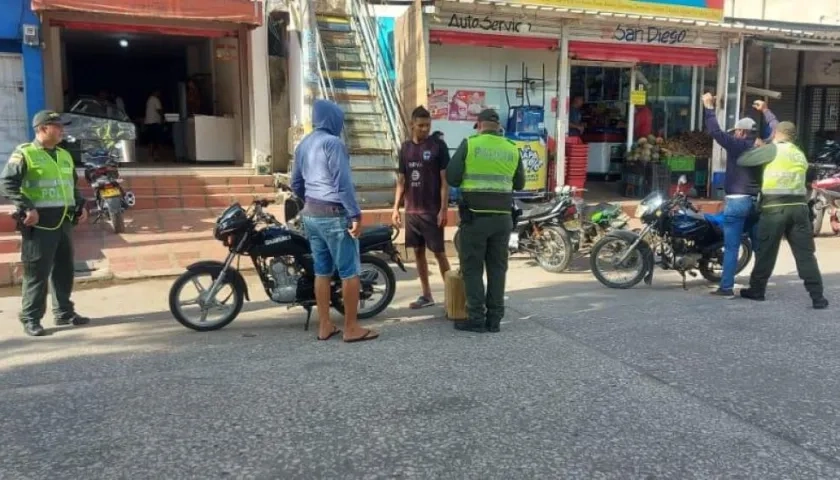 Requisas de la Policía Nacional