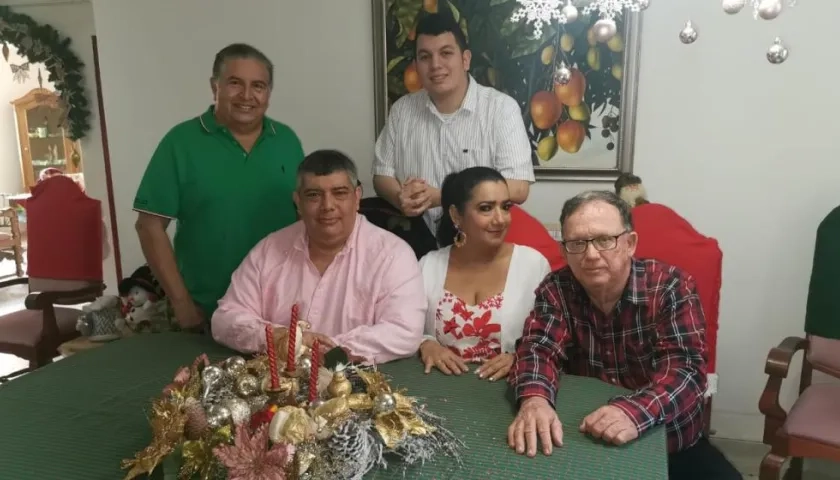 Integrantes de Magazín Espectacular.