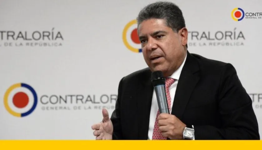 Contralor General, Carlos Hernán Rodríguez.