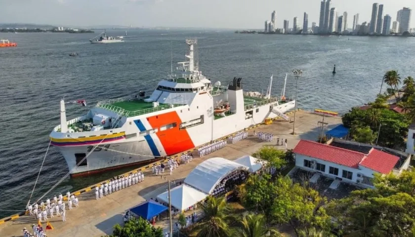 El ARC 'Simón Bolívar' construido en Cartagena.