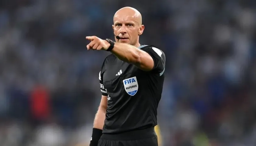 Szymon Marciniak dirigió a Argentina contra Australia, en cuartos de final.