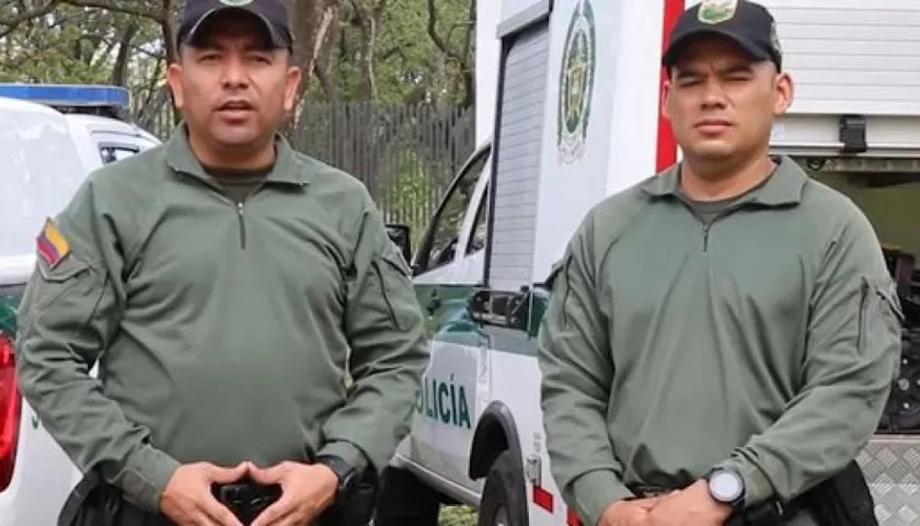 Los dos técnicos antiexplosivos que resultaron muertos en el atentado. 