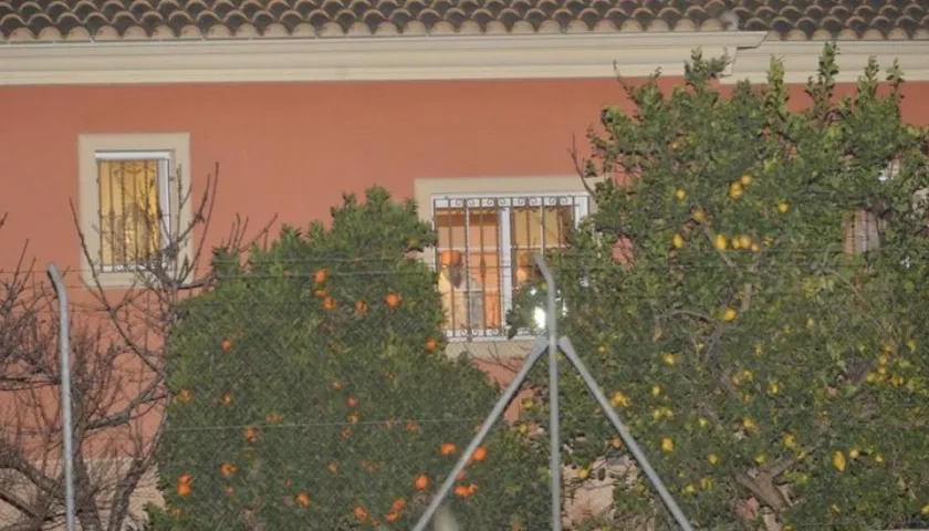 Parte externa de la casa donde sucedieron los hechos.