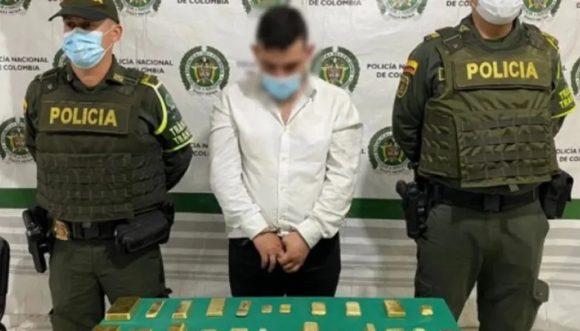 Capturado que transportaba los lingotes de oro.