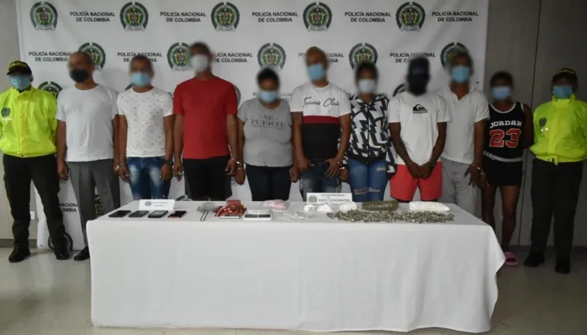 Los capturados quedaron a disposición de la Fiscalía. 