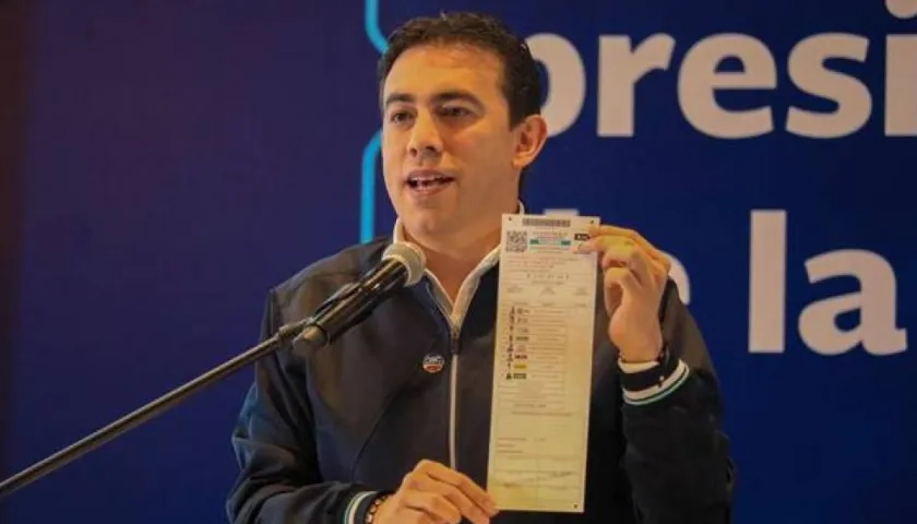 Alexander Vega, Registrador Nacional,