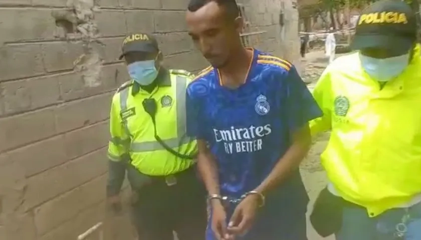 Hugo Abel Angulo Torres.