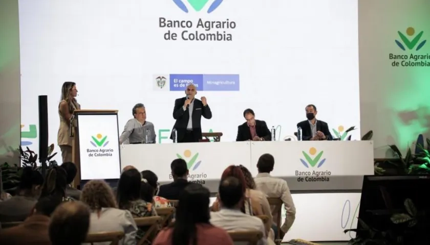 Lanzamiento del programa.