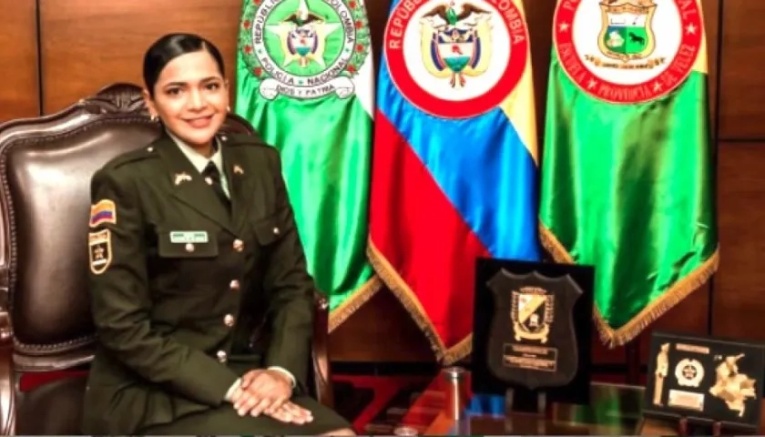 Dayanis De las Salas Saltarín.