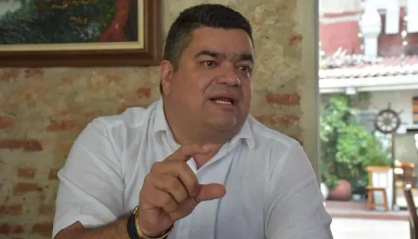 Carlos Félix, Secretario del Interior de Bolívar.