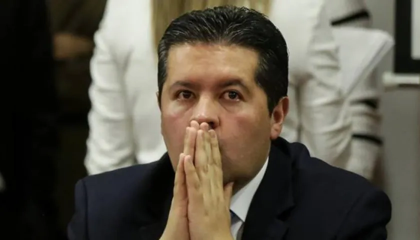 Hernán Gustavo Estupiñán.