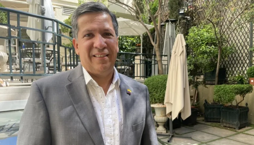 El candidato a la vicepresidencia Rodrigo Lara Sánchez.