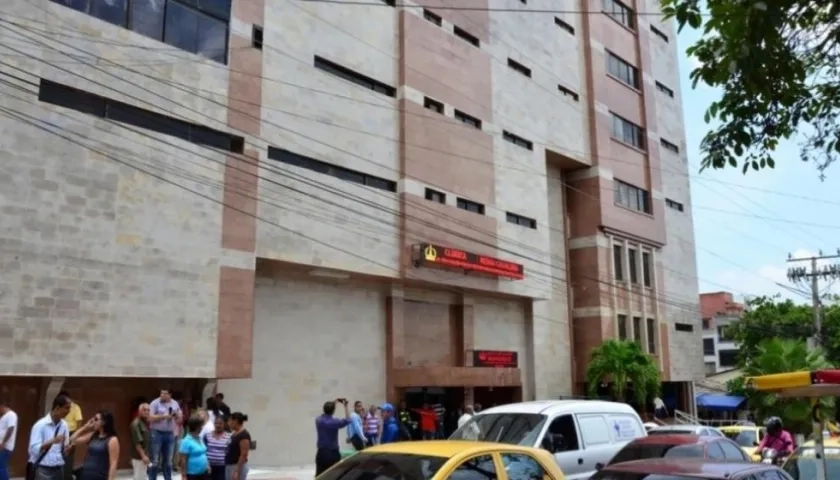 Clínica Reina Catalina, donde falleció Lionel Alberto Sánchez Ulacia.