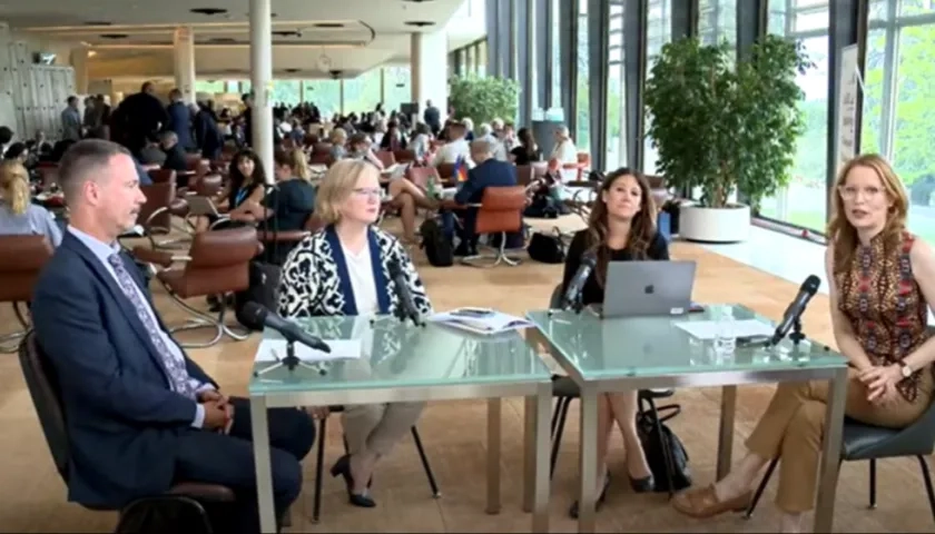 Expertos de la OMS hablan de la viruela del mono.