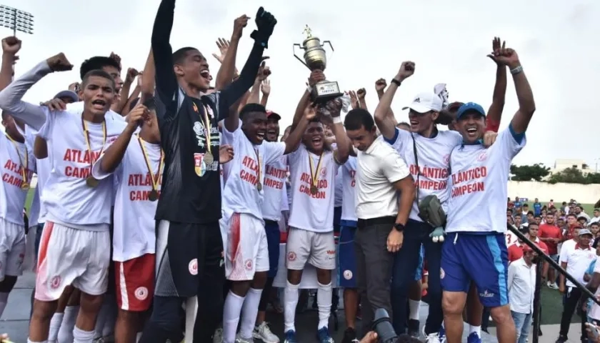 Atlántico se coronó campeón del Nacional Sub-15