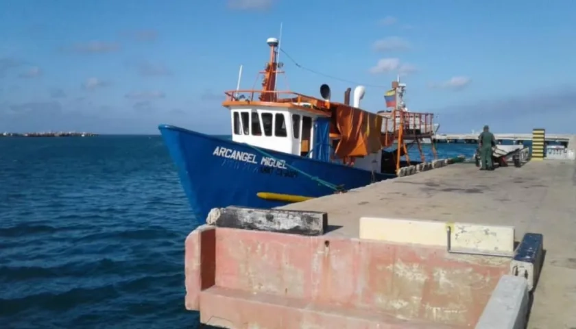 Embarcación que naufragó en Colombia.